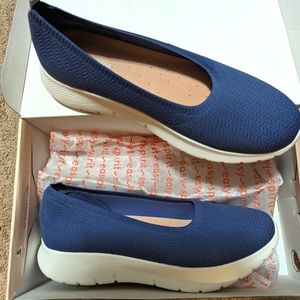 Easy Spirit blue slip ons, size 10